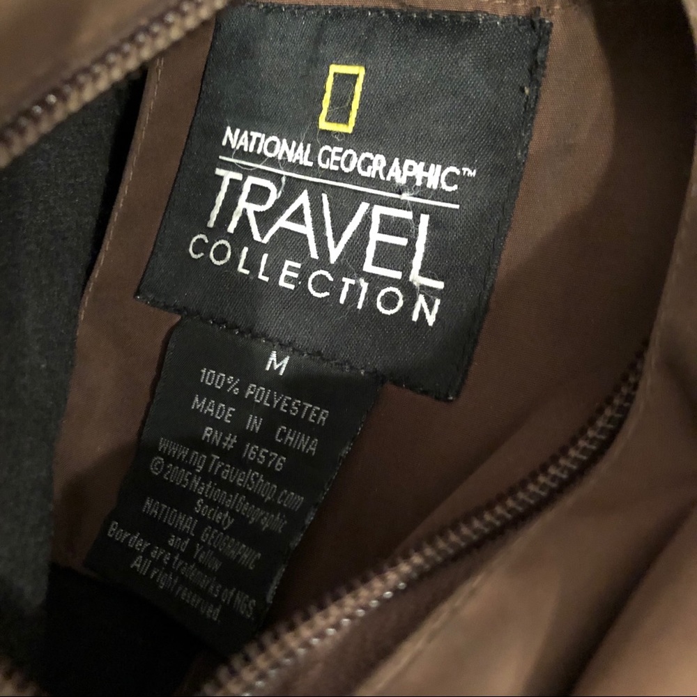 National Geographic reversible jacket - Picture 9 of 9